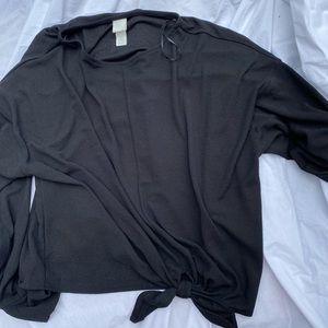 H&M long sleeve black top.